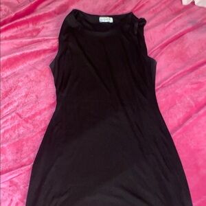 Black Sleeveless Dress